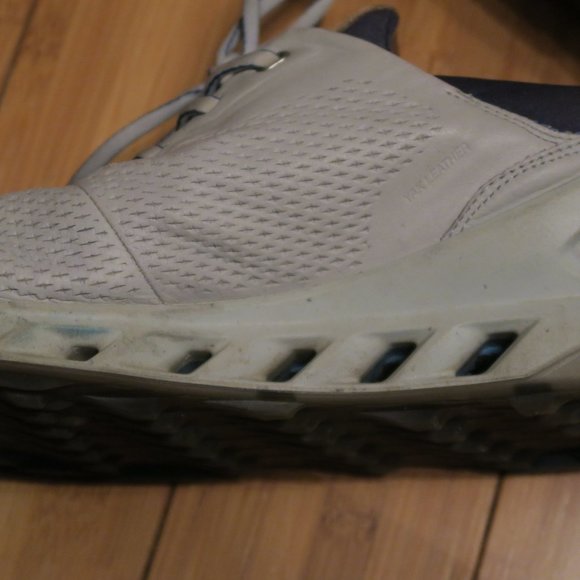 ECCO Biom Cool Pro Gore-Tex Yak Leather Golf Shoe